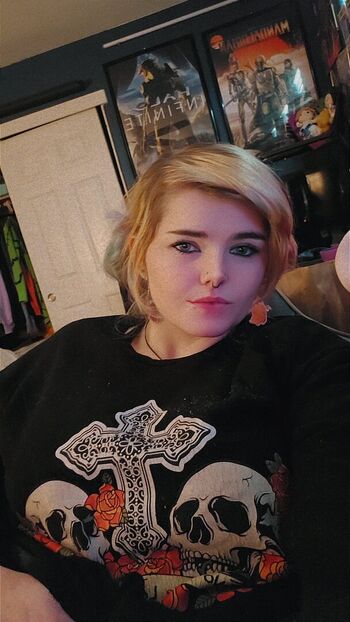Full leaked Fallen private photo