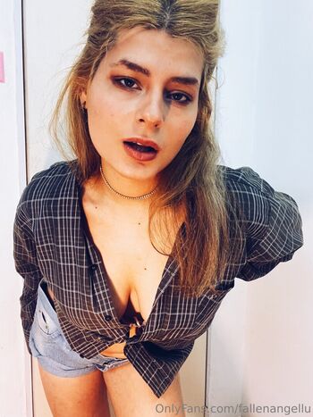 Full leaked Fallenangellu private photo