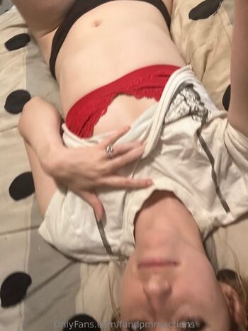 Full leaked Fandomreactions private photo