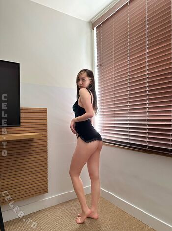 Full leaked Fanfan private photo