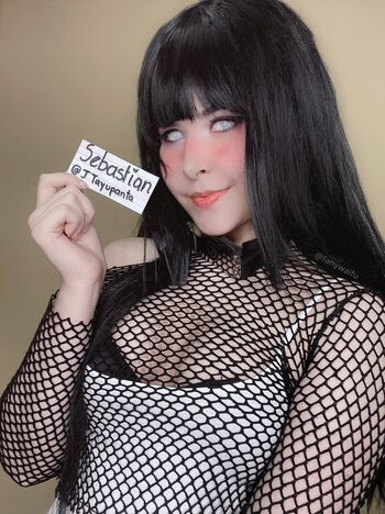 Full leaked Fanywaifu private photo