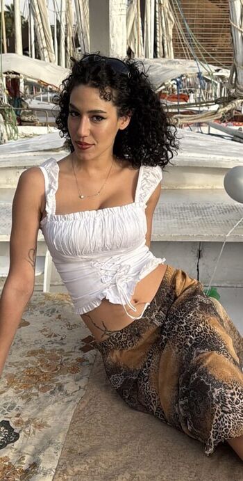 Full leaked Farah magdi private photo