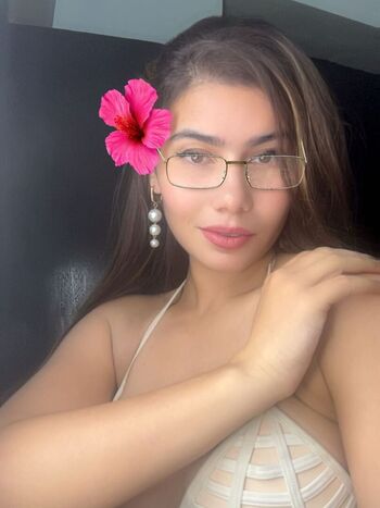 Full leaked Farha rizvi private photo