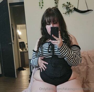 Full leaked Fat ass goddess page private photo