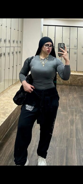 Full leaked Fatemaelnemrr private photo