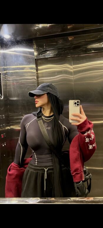 Full leaked Fatemaelnemrr private photo