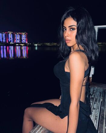 Full leaked Fatimae private photo