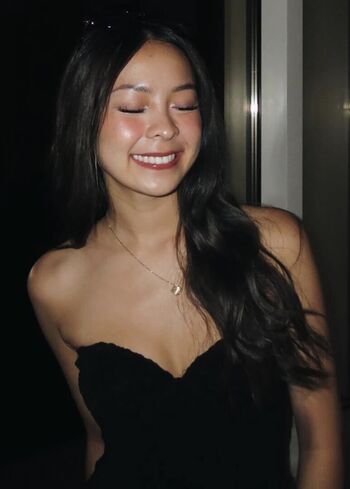 Full leaked Faustinavu private photo