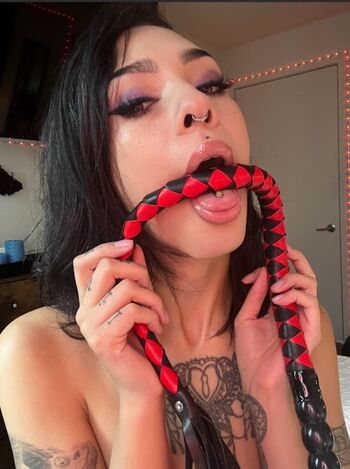 Full leaked Fawn winters private photo