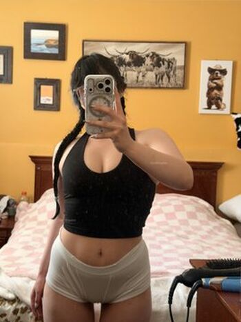 Full leaked Fckoffmaebe private photo