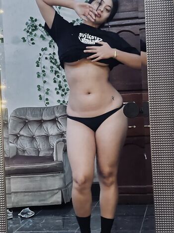 Full leaked Feersshii page private photo
