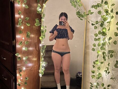 Full leaked Feersshii page private photo