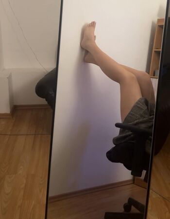Full leaked Feetbycheeky private photo