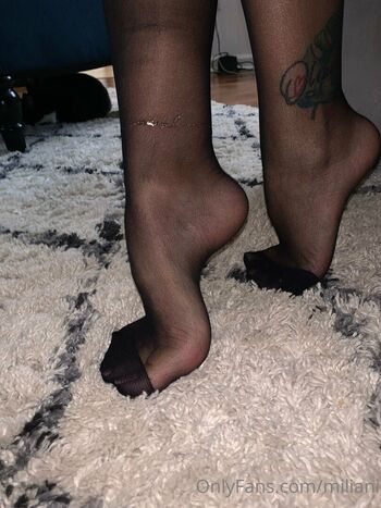Full leaked Feetbymiliani private photo