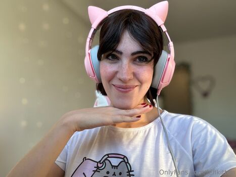 Full leaked Fefikitten private photo
