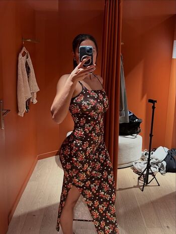 Full leaked Fei le gal private photo