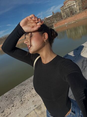 Full leaked Fei le gal private photo