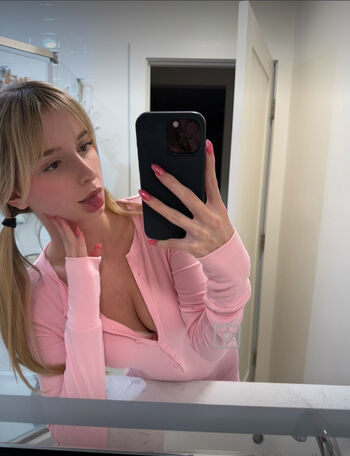 Full leaked Felicityhughes  page private photo