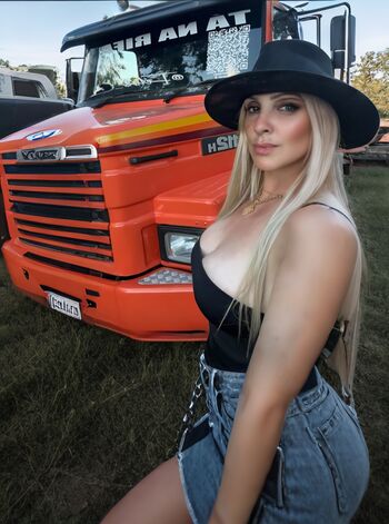 Full leaked Felina cris page private photo