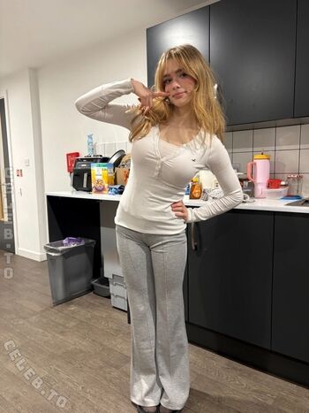 Full leaked Felinenyaa page private photo