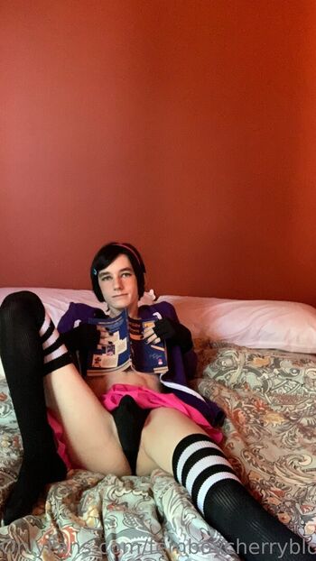 Full leaked Femboycherryblossom private photo