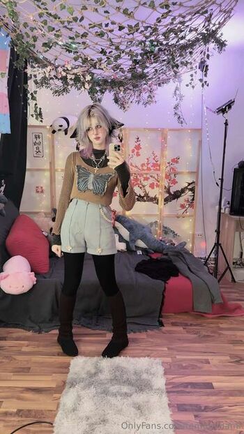 Full leaked Femboyhami private photo