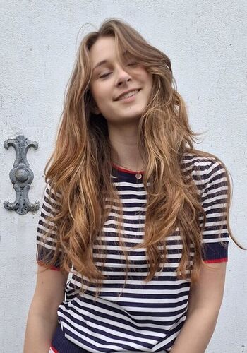 Full leaked Fenne model holland page private photo