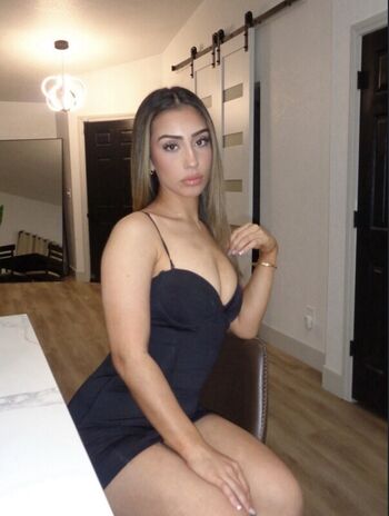 Full leaked Fern angulo private photo