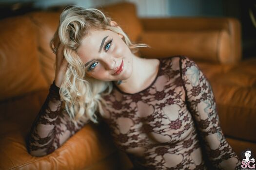 Full leaked Fern suicide private photo
