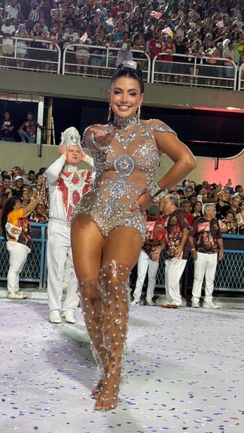 Full leaked Fernanda bande page private photo