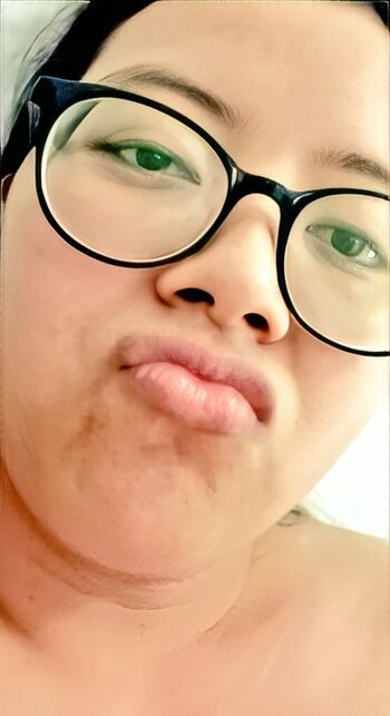 Full leaked Feryanindya private photo