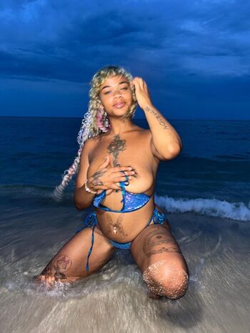 Full leaked Fetishfaebae private photo