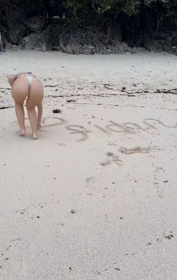 Full leaked Fidan atalay private photo