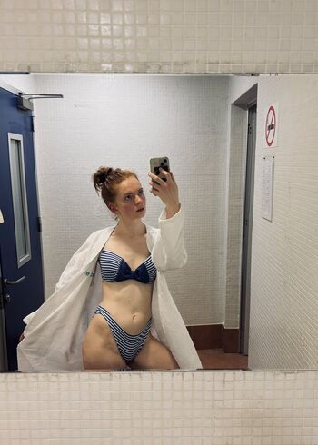 Full leaked Fieva page private photo