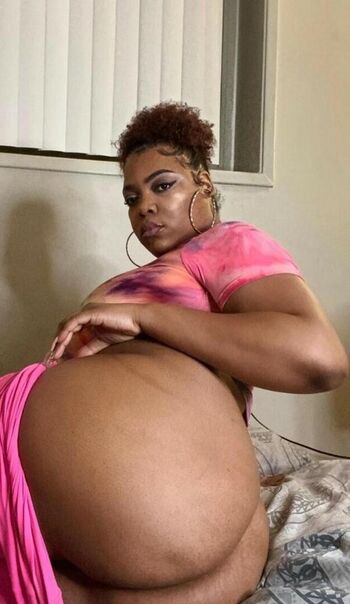 Full leaked Finallyagoddess private photo