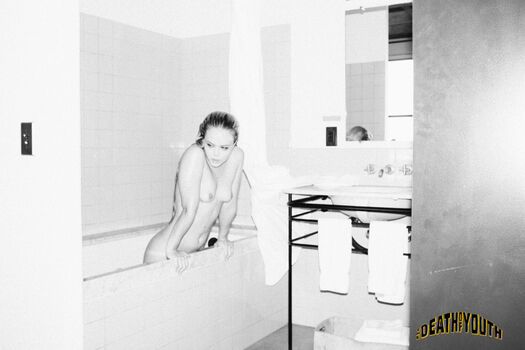 Full leaked Findrow private photo