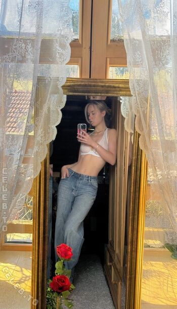 Full leaked Finifee private photo