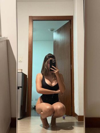 Full leaked Fiokm private photo