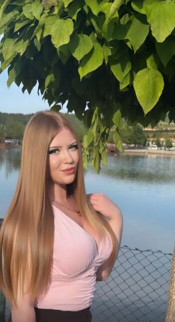 Full leaked Fiona rexxhepi page private photo