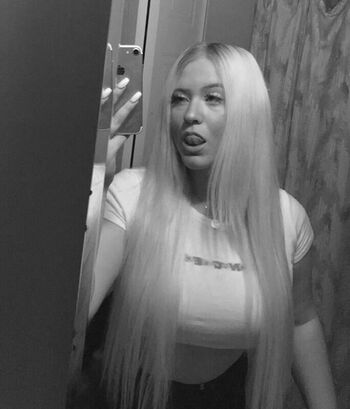 Full leaked Fiona rexxhepi private photo