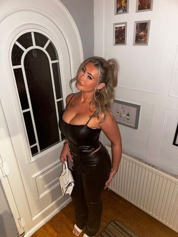 Full leaked Fiona wiley private photo