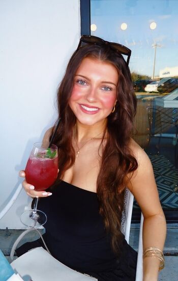 Full leaked Fiona private photo