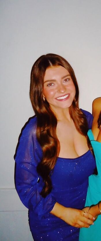 Full leaked Fiona private photo