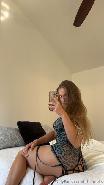 Full leaked Fitbcheeks private photo