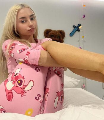 Fitbootyblondie