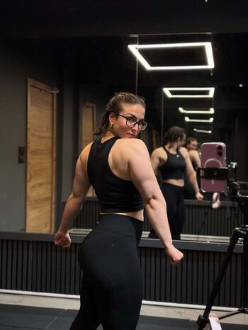 Full leaked Fitselenic private photo