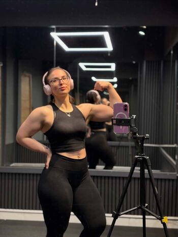 Full leaked Fitselenic private photo