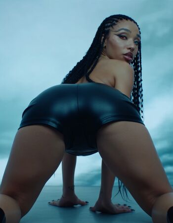 Full leaked Fka twigs page private photo