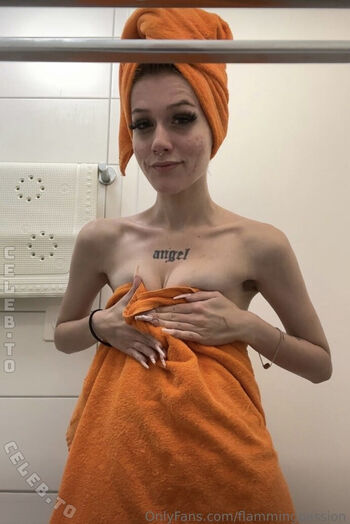 Full leaked Flammiiii private photo