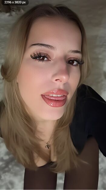 Full leaked Flavie chl private photo
